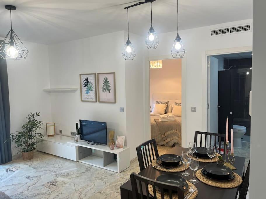 Love Rent4 Malaga Lyli Torremolinos Esterno foto