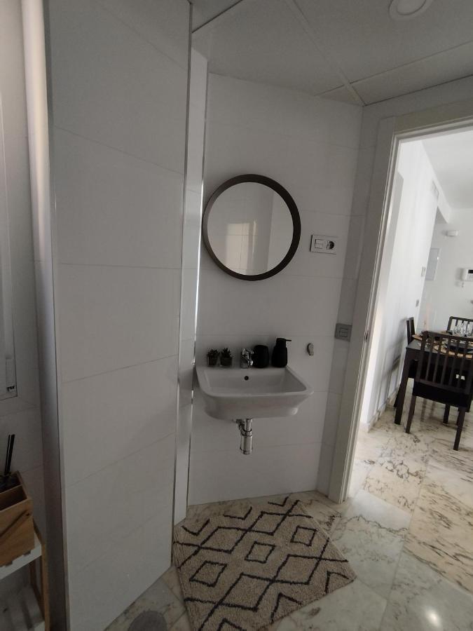 Love Rent4 Malaga Lyli Torremolinos Esterno foto